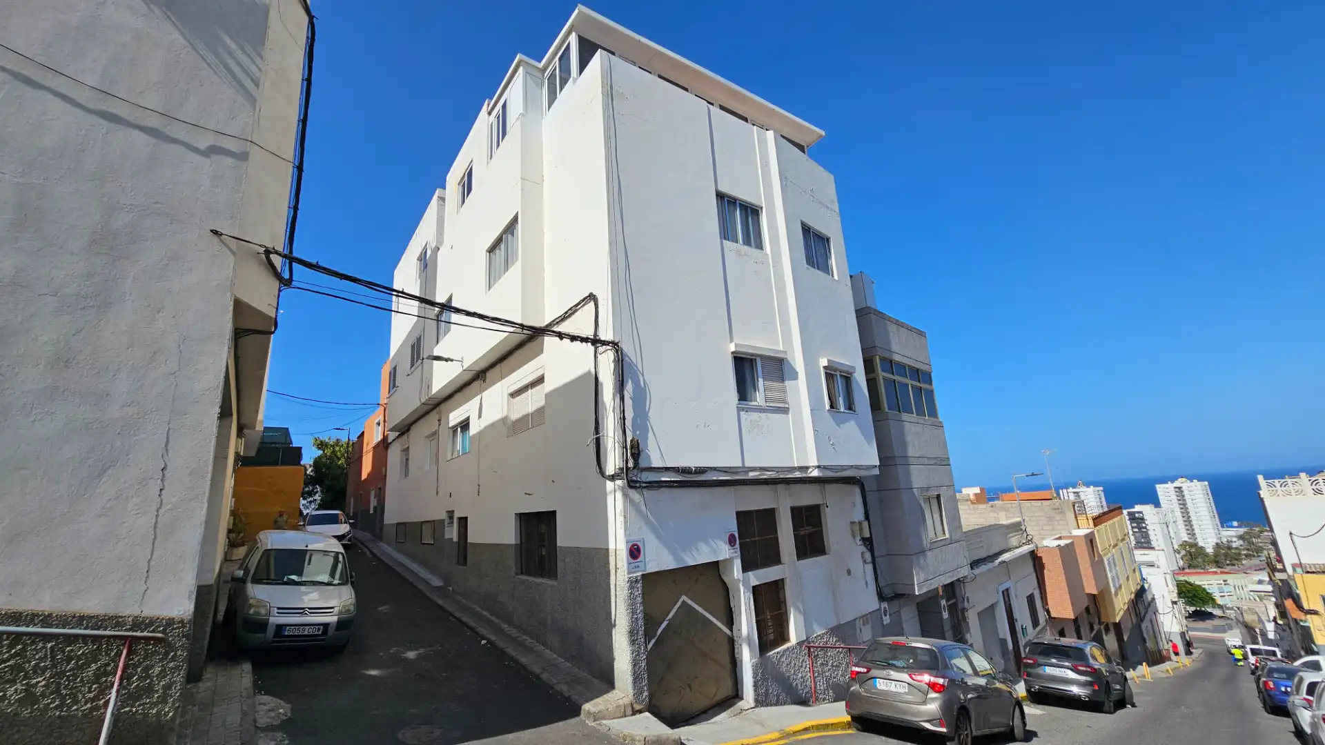 Vista exterior de Ático en venta en Las Palmas de Gran Canaria con Aire acondicionado y Amueblado