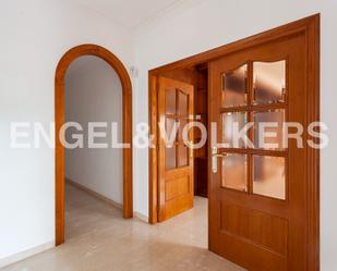 House or chalet to rent in Paterna  with Air Conditioner, Heating and Private garden