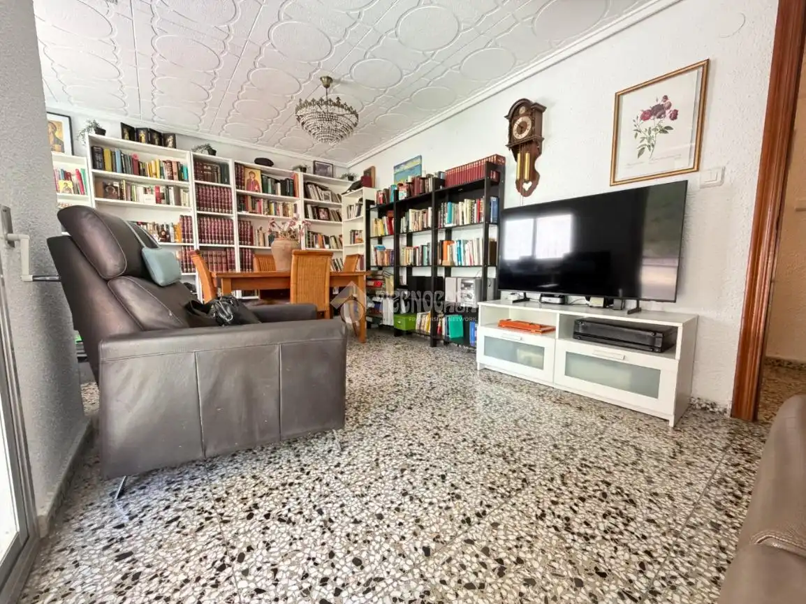 Sala de estar de Piso en venta en Xirivella con Terraza y Trastero