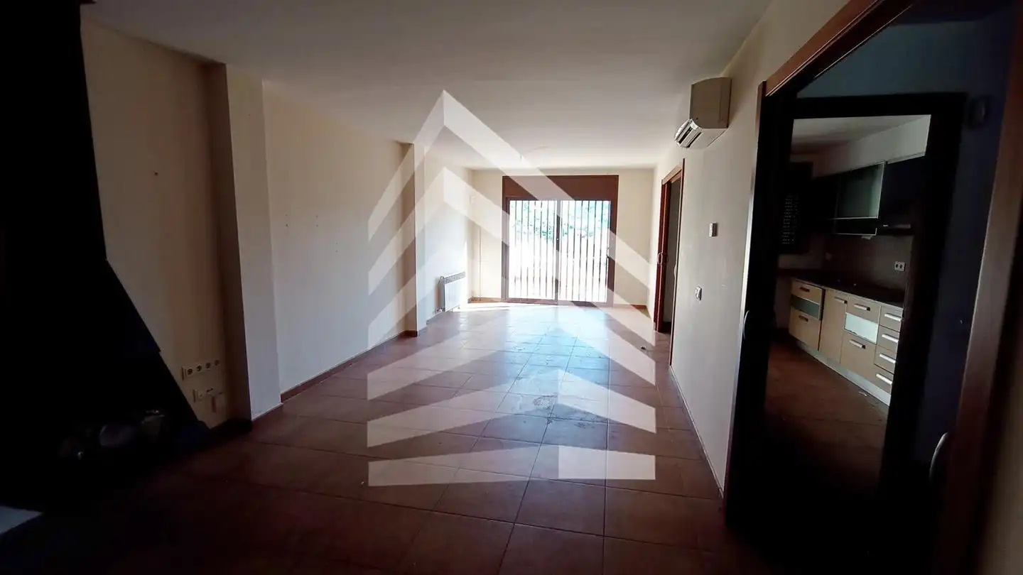 Adosado con terraza en venta en Plaça Gala Placídia, imagen 4