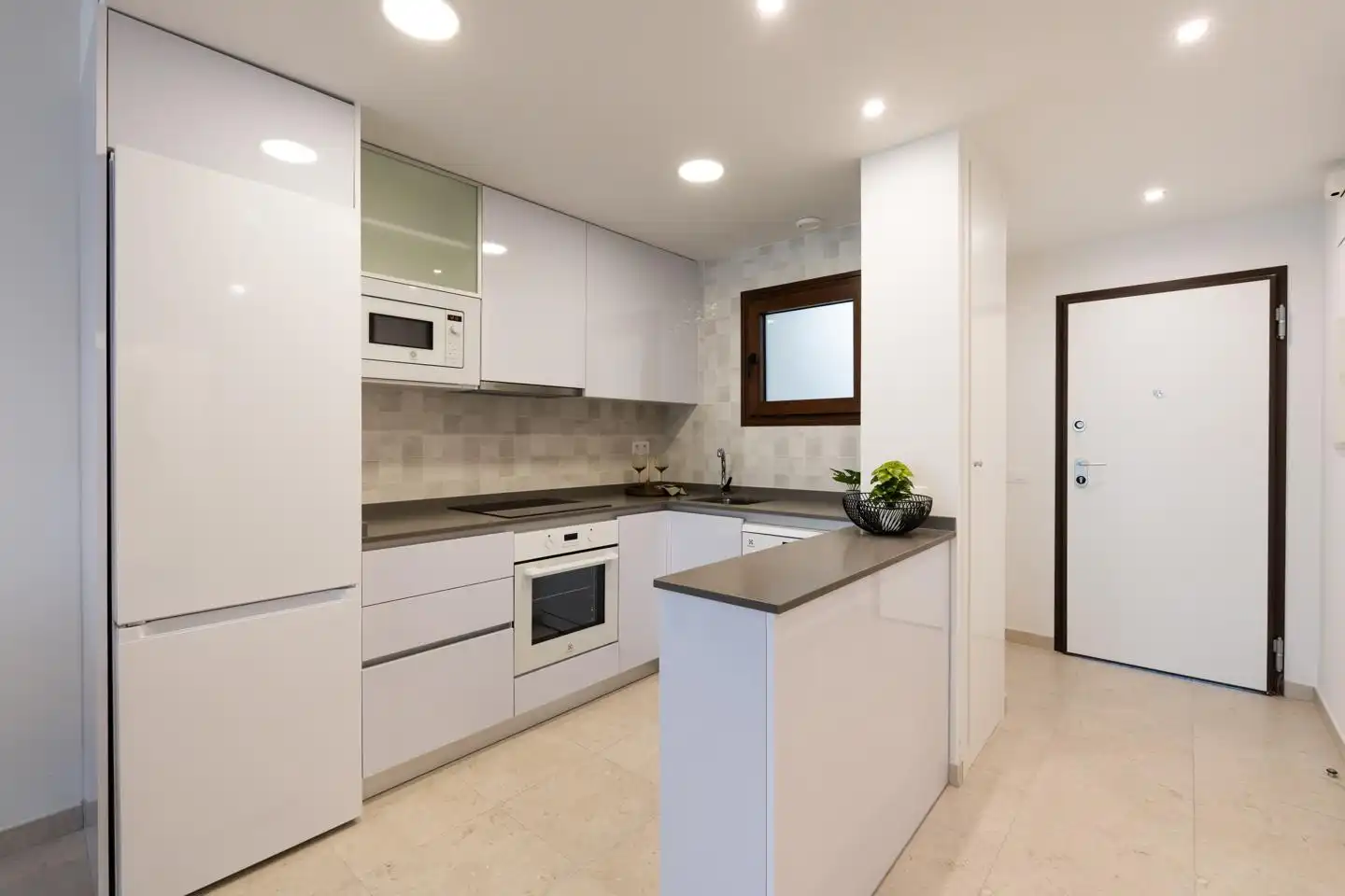 Bungalow with pool for sale in Desconocido, imagen 8