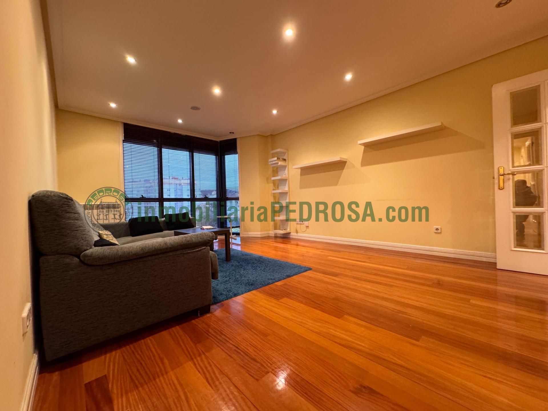 Flat to rent in   Avenida DE MARIN, Campo da Torre - Mollabao