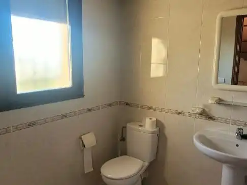 Baño de Casa o chalet en venta en El Tornadizo  con Jardín privado, Terraza y Trastero