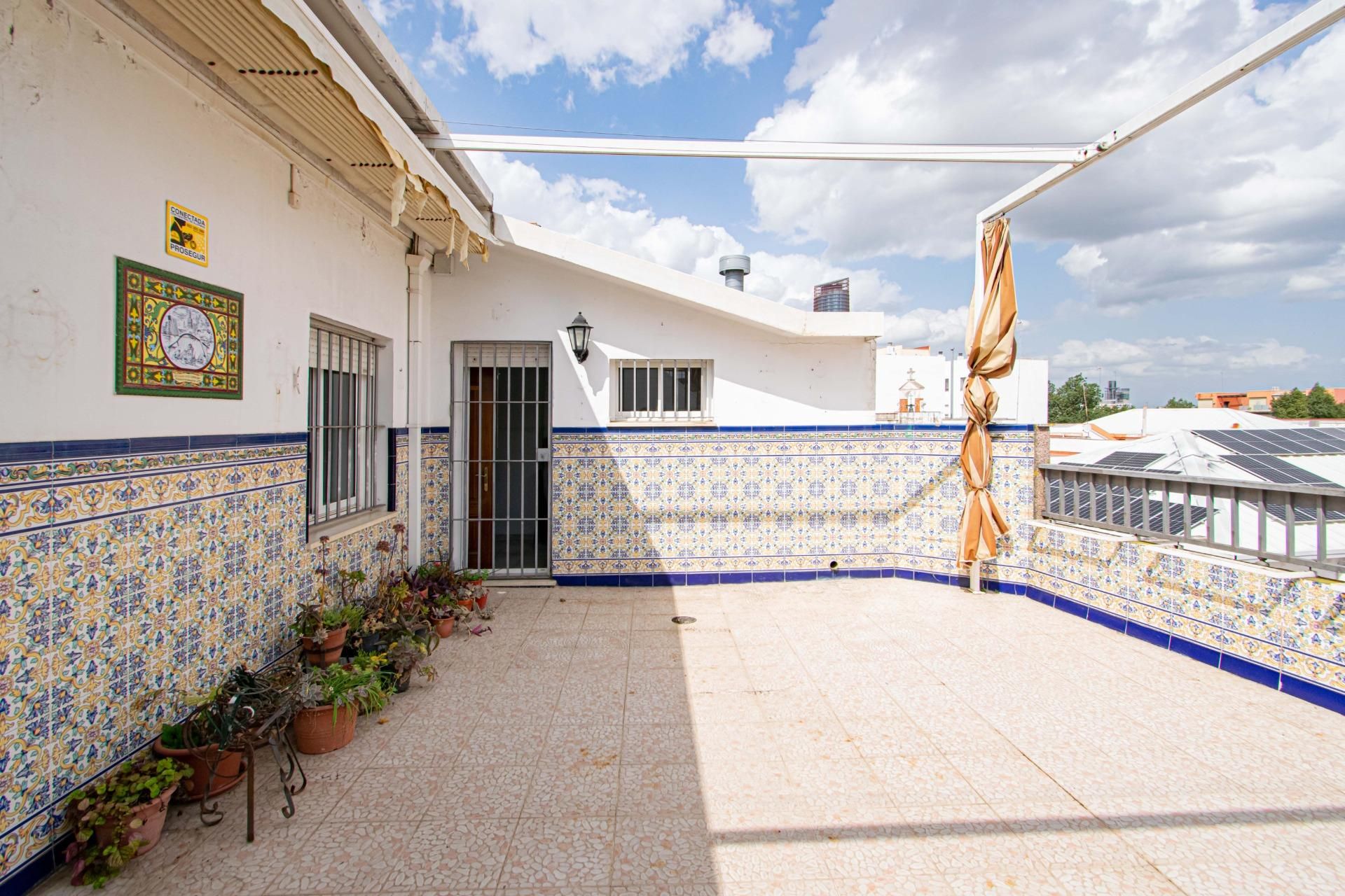 Terraza de Piso en venta en  Sevilla Capital con Aire acondicionado, Terraza y Trastero
