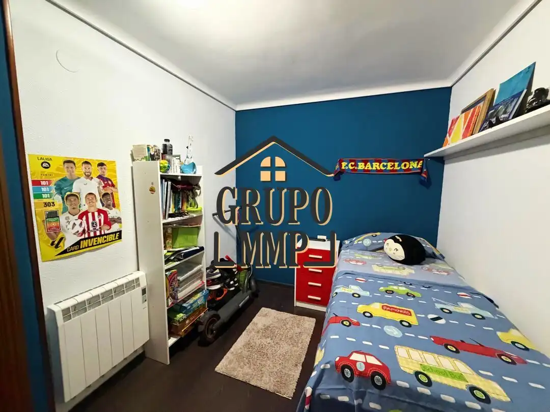 Habitación de Apartamento en venta en Benicasim / Benicàssim con Aire acondicionado, Calefacción y Amueblado