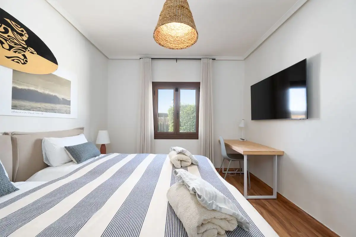 Habitación de Casa o chalet en venta en Elche / Elx con Aire acondicionado, Calefacción y Jardín privado