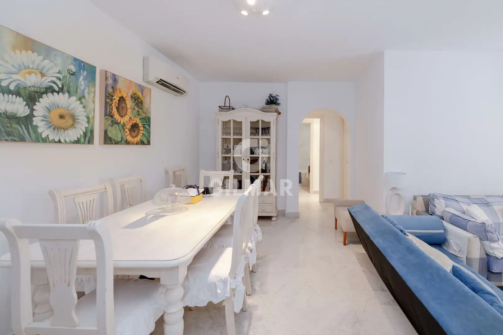 Esszimmer von Wohnungen zum Verkauf in Marbella mit Heizung, Privatgarten und Schwimmbad