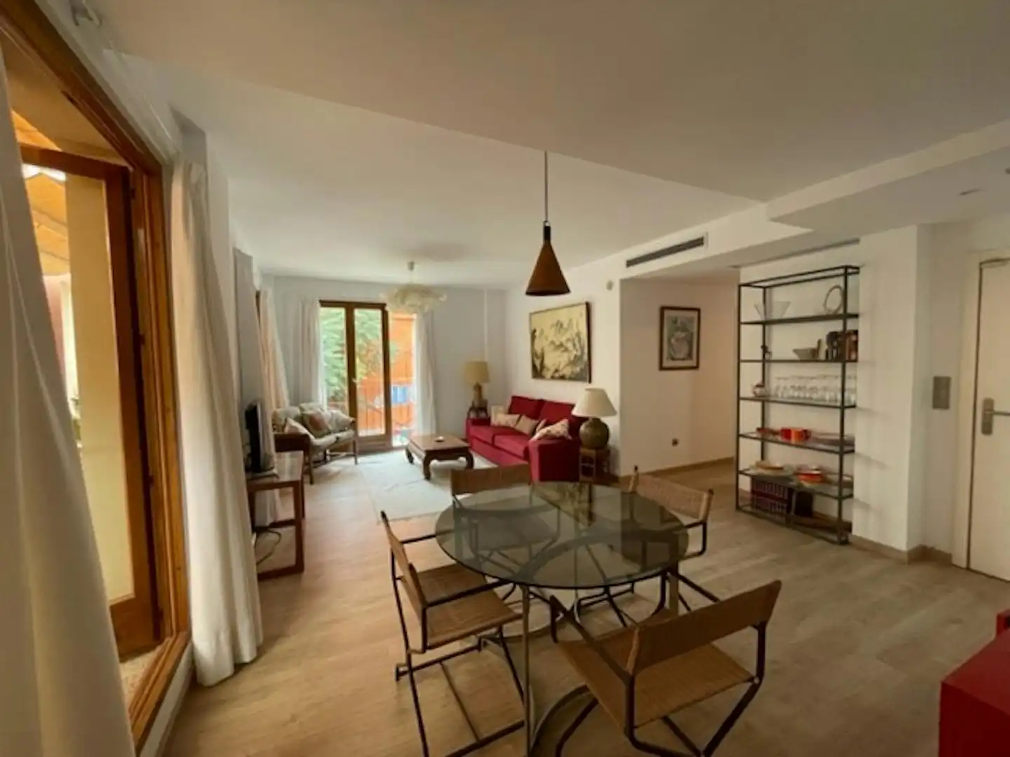 Living room of Flat for rent in Valencia  with Air Conditioner, Furnished and Washing machine