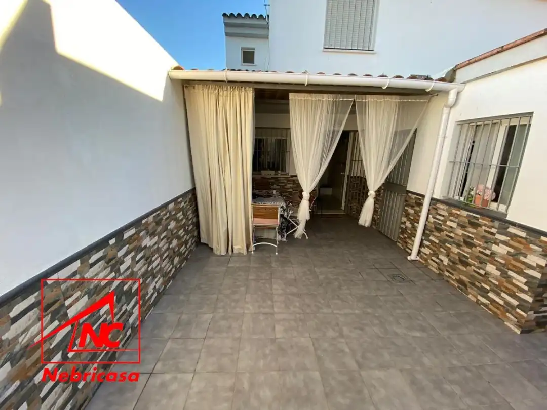 Terrassa de Casa o xalet en venda en Las Cabezas de San Juan, Sevilla