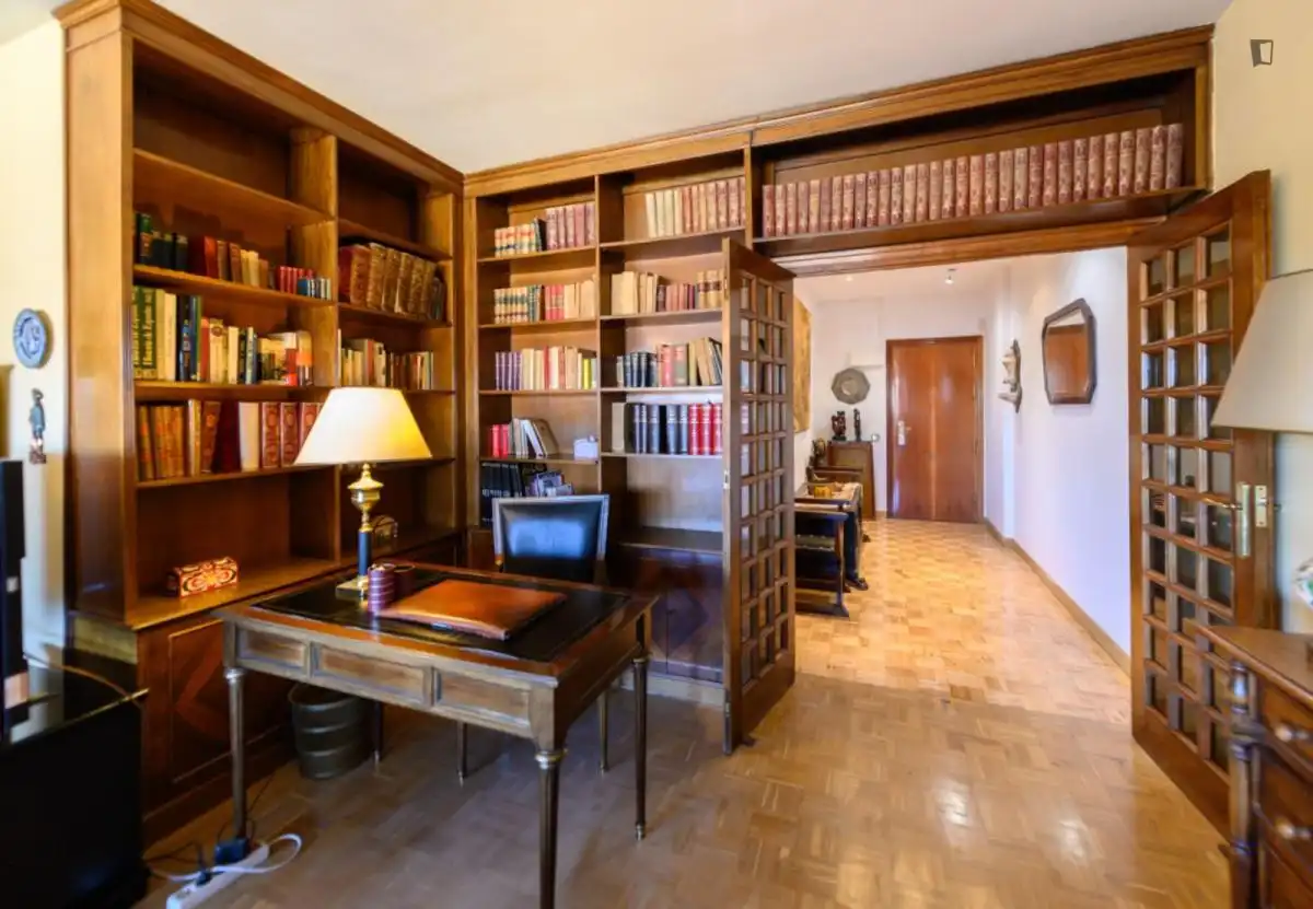 Apartament de lloguer en Madrid amb Aire condicionat, Moblat i Forn
