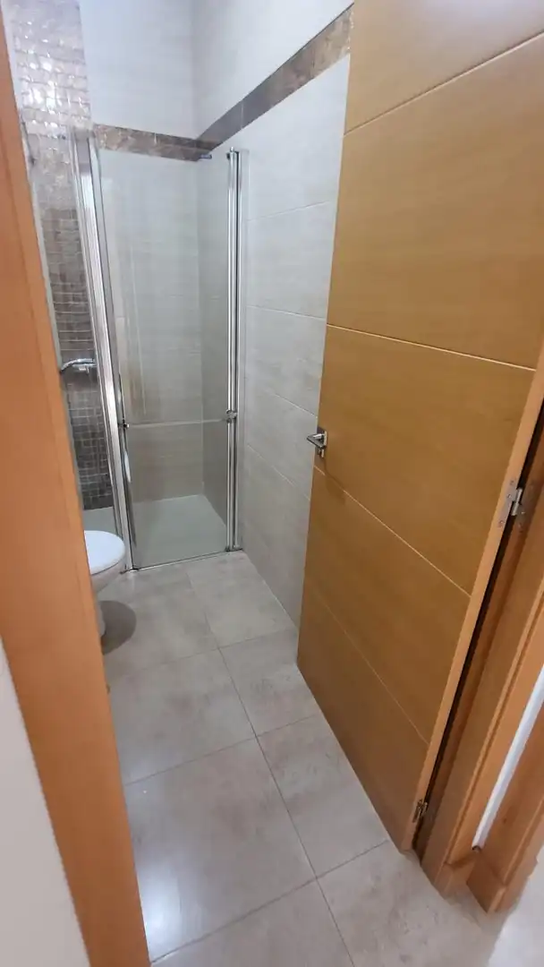 Badezimmer von Haus oder Chalet zum Verkauf in San Fernando mit Heizung, Terrasse und Balkon