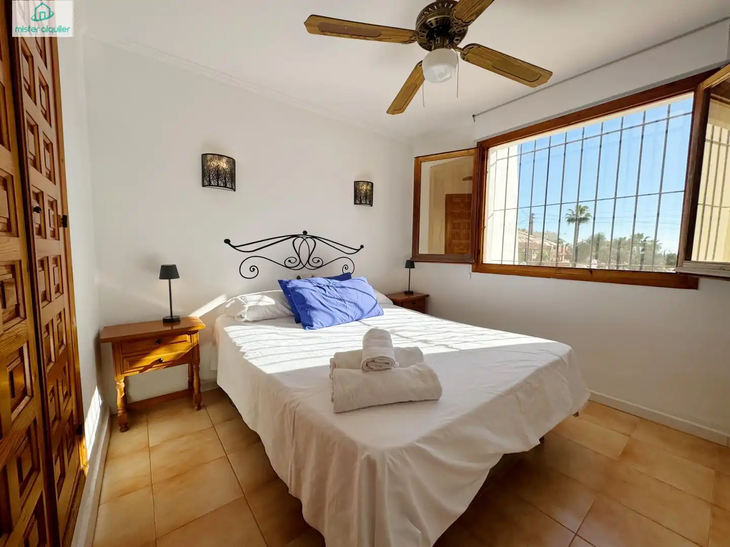 Bedroom of Detached homes for rent in El Campello  with Air Conditioner, Private garden and Terrace