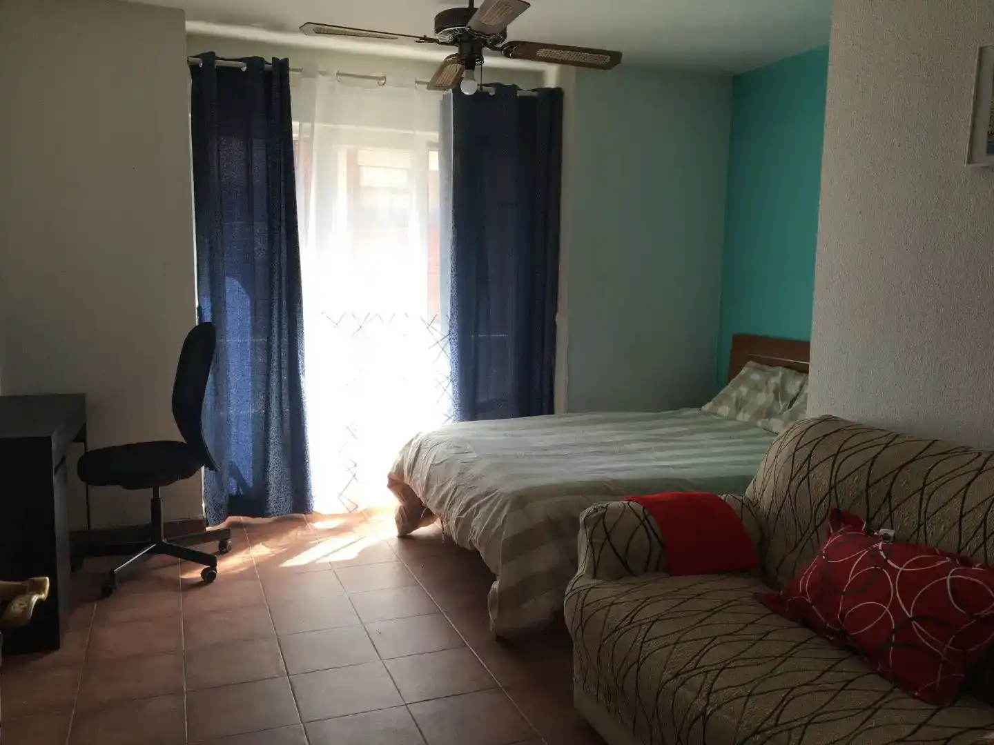 Schlafzimmer von Wohnung zur untervermieten in Tetuán