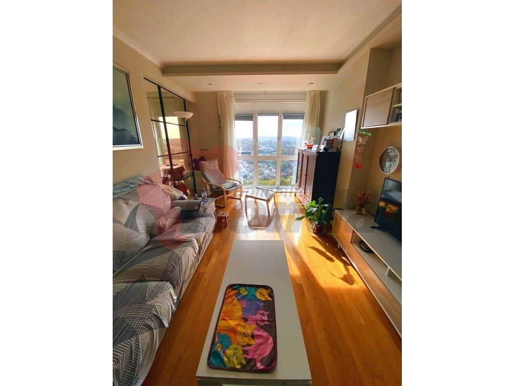 Dormitori de Dúplex en venda en Lugo Capital