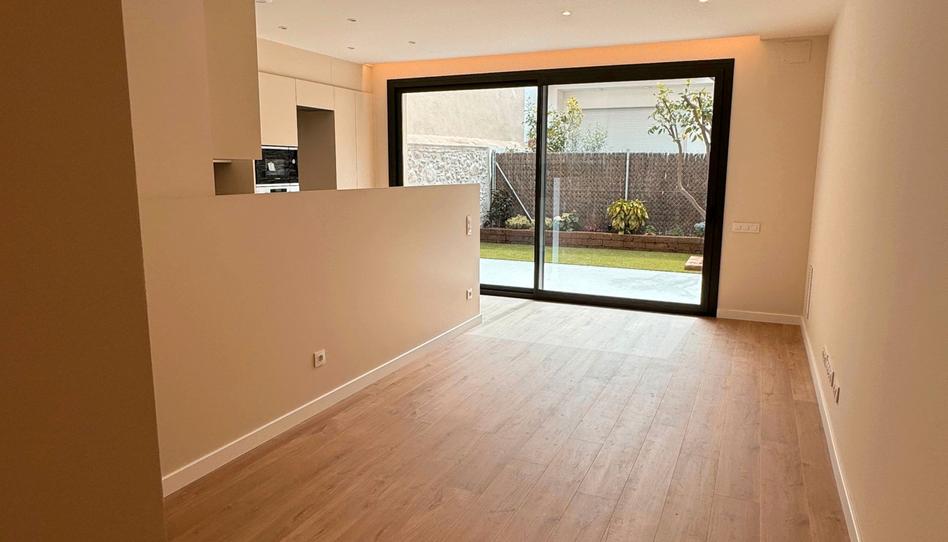 Photo 1 of Planta baja to rent in Carrer de Les Pedres Blanques, Nord-Oest - Can Noguera, Barcelona