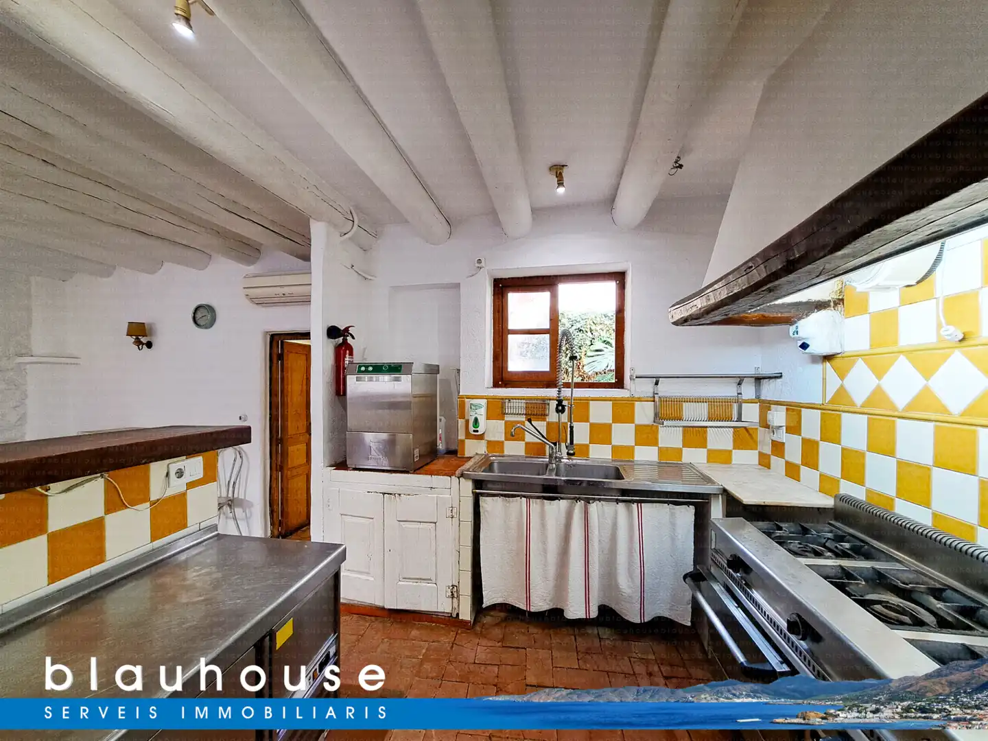 Cocina de Casa o chalet en venta en La Selva de Mar con Aire acondicionado, Calefacción y Terraza