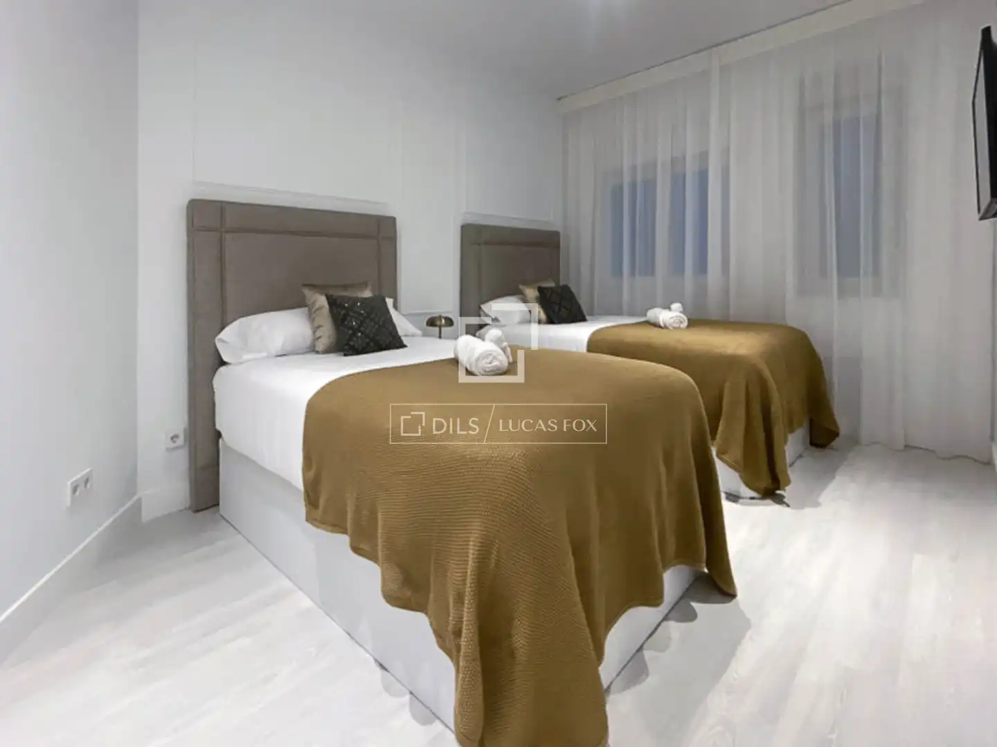 Habitación de Piso de alquiler en Sant Miquel de Fluvià con Aire acondicionado, Parquet y Amueblado