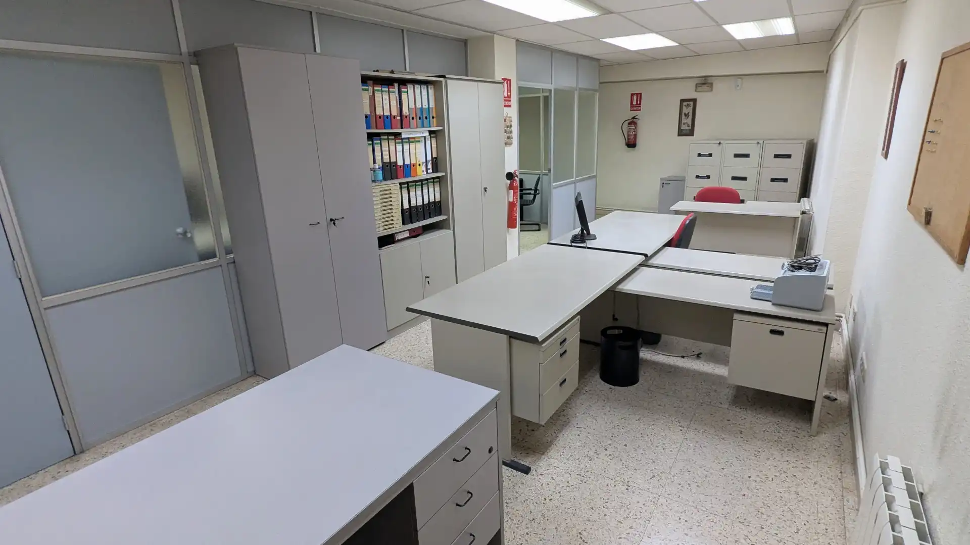Local en venta en Barcelona con Calefacción, Internet y Alarma