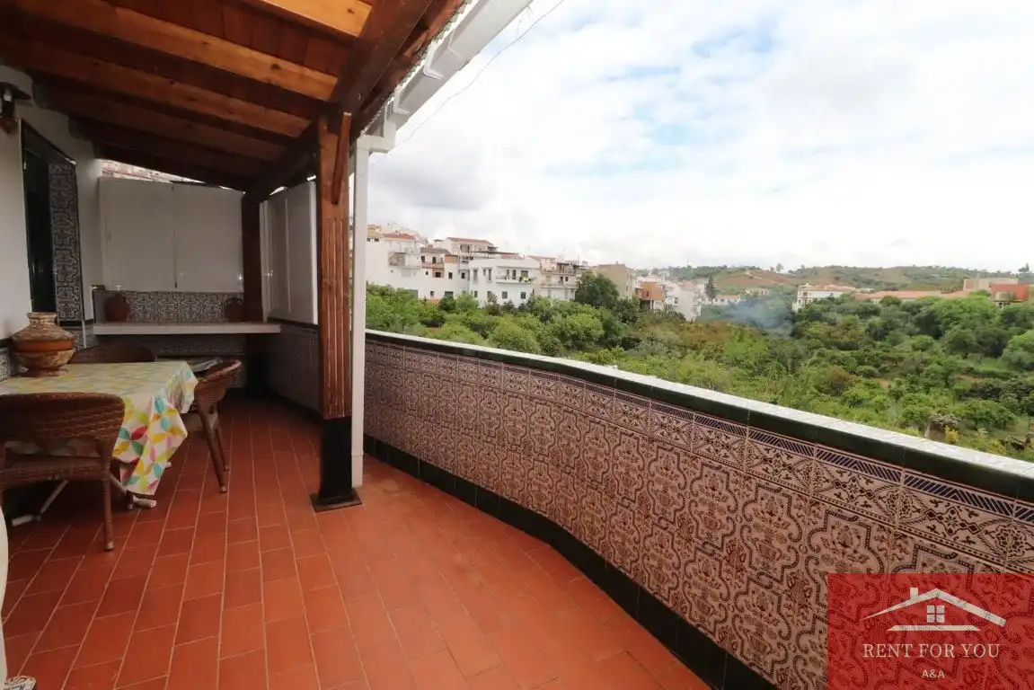 Terrace of Ground floor for sale in Guaro  with Air Conditioner, Terrace and Furnished