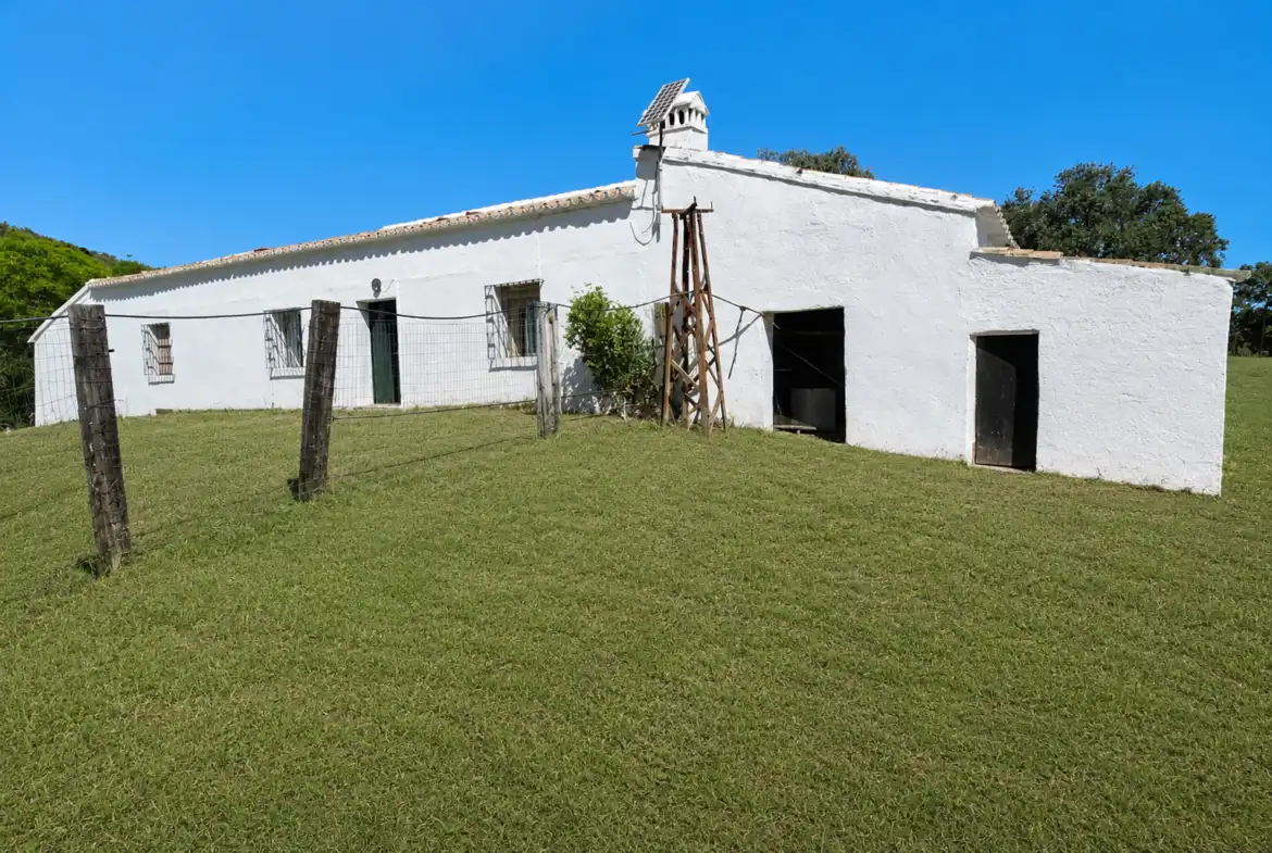 Exterior view of Country homes for sale in Cazalla de la Sierra  with Swimming Pool