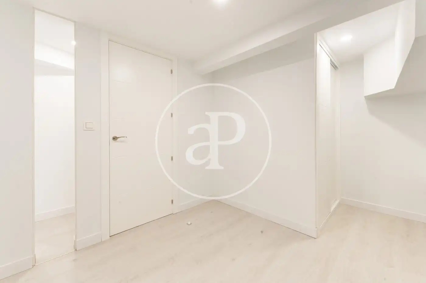 Piso en venta en Madrid con Aire acondicionado, Calefacción y Piscina comunitaria