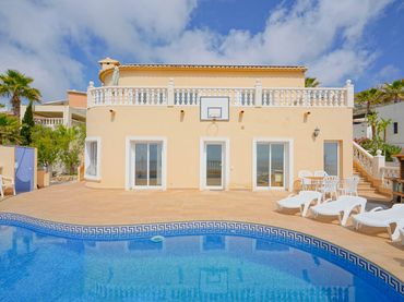 Chalet con piscina en venta en Centro