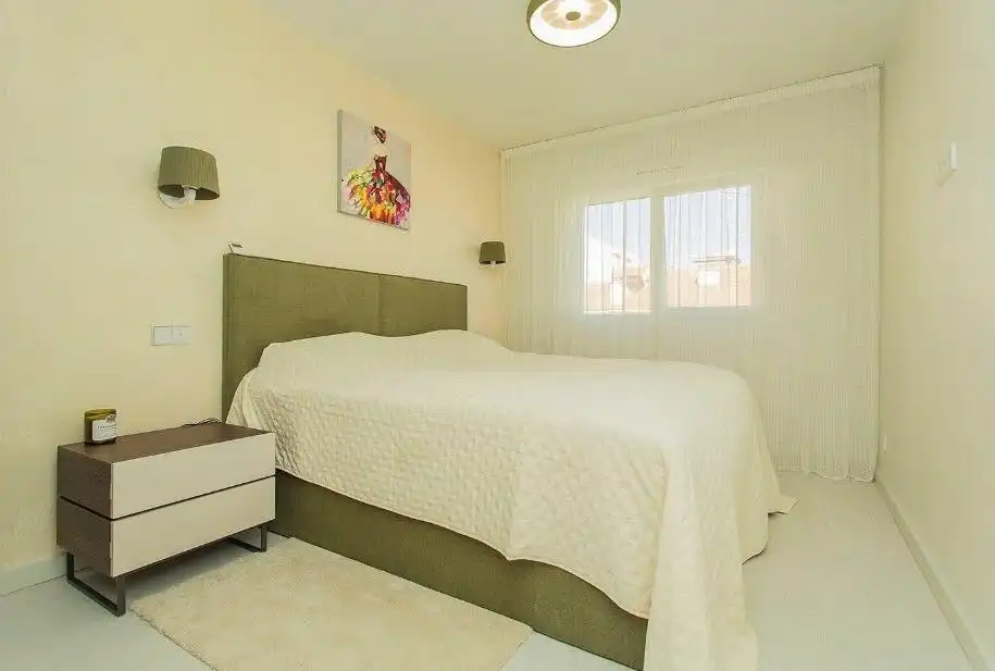 Habitación de Apartamento en venta en San Pedro del Pinatar con Aire acondicionado, Terraza y Balcón