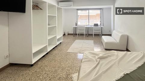 Photo 3 of Flat to share in El Castell, Burjassot