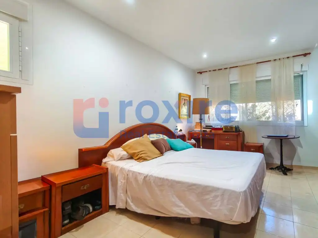 Habitación de Planta baja en venta en Sant Josep de sa Talaia con Jardín privado, Terraza y Piscina comunitaria