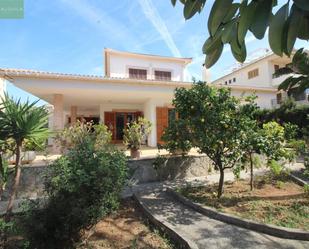 Vista exterior de Casa o xalet en venda en Santa Margalida amb Aire condicionat, Terrassa i Balcó