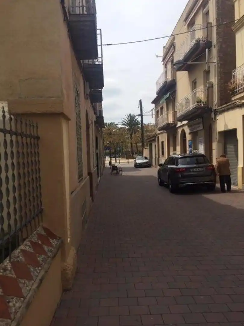 Casa adosada en venta en JOSEP FOLQUE, Molins de Rei