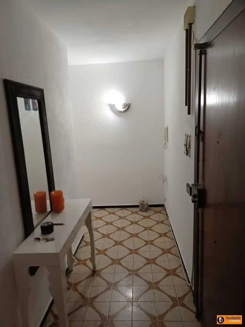 Piso con terraza en venta en Passeig de Prim, imagen 3
