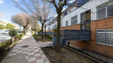 Foto 2 de Apartamento en venta en Paseo de Colón, 54, Albolote, Granada