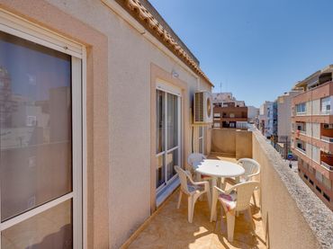 Àtic amb piscina en venda a Centro