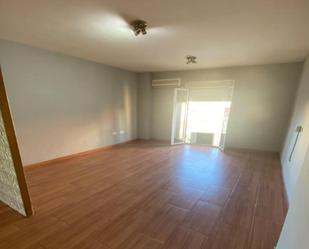 Living room of Flat for sale in La Algaba  with Storage room