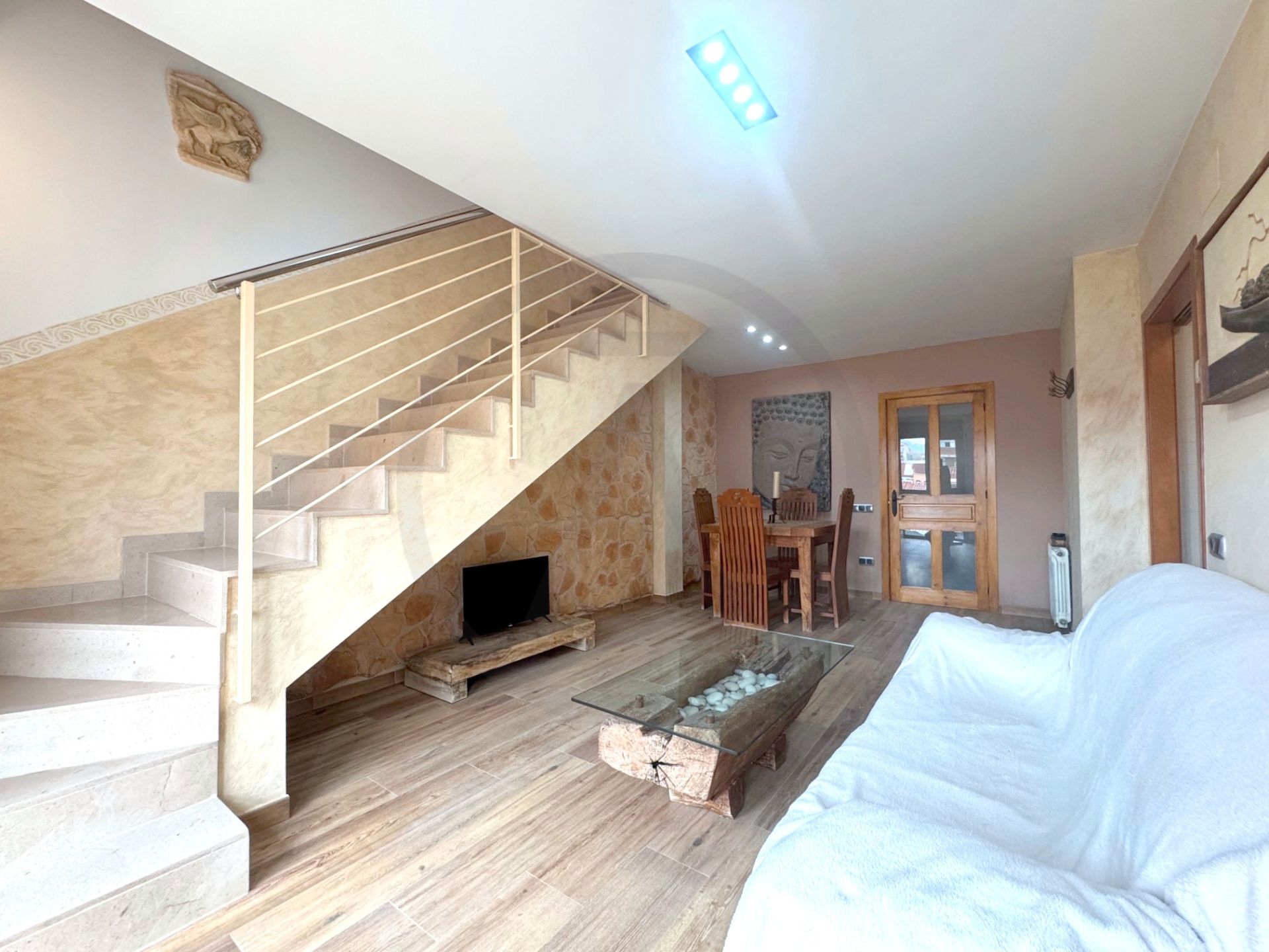 Dúplex en venta en Terrassa con Calefacción, Terraza y Trastero