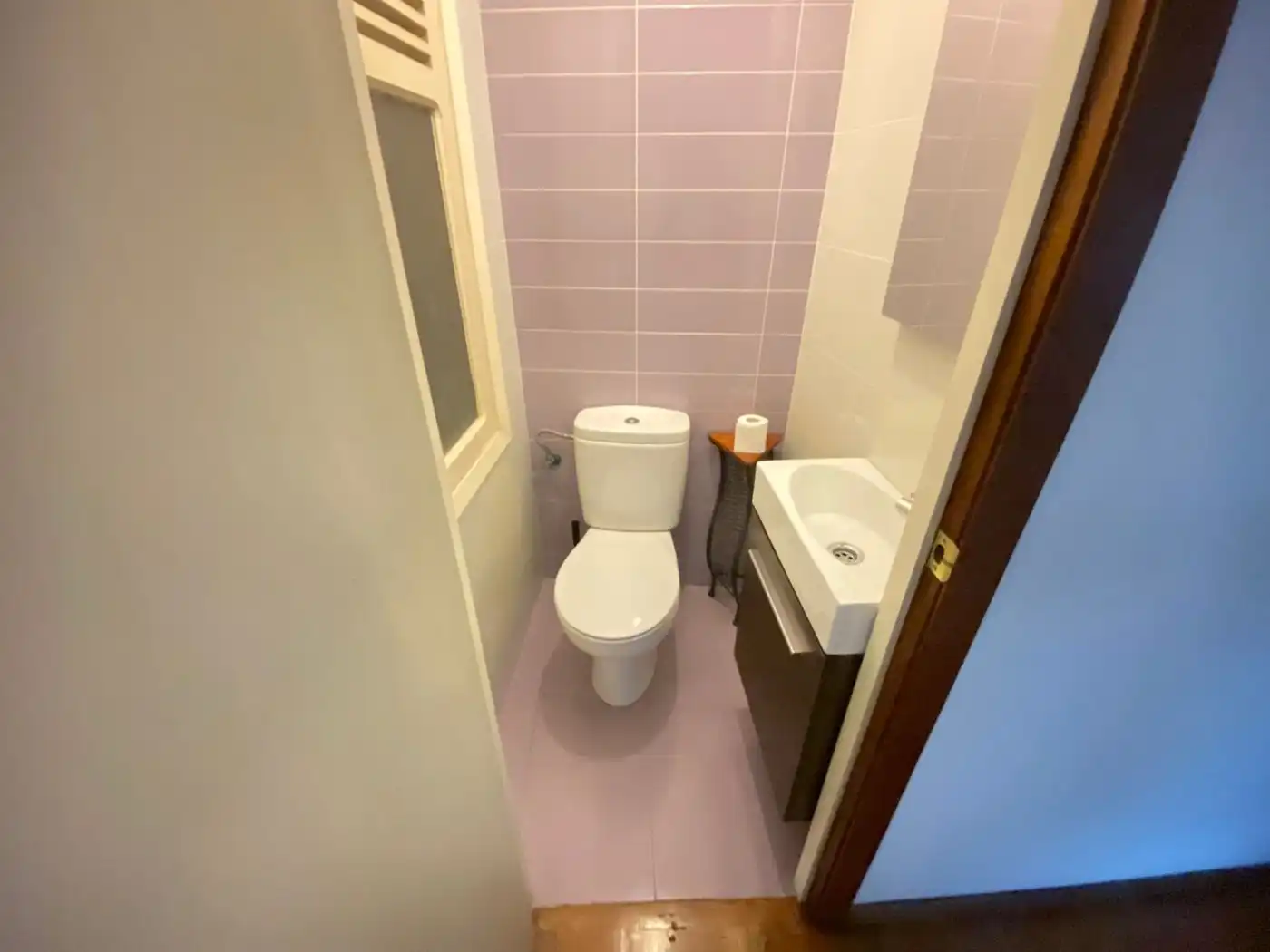 Bathroom of Flat for rent in Vigo   with Heating, Parquet flooring and Furnished