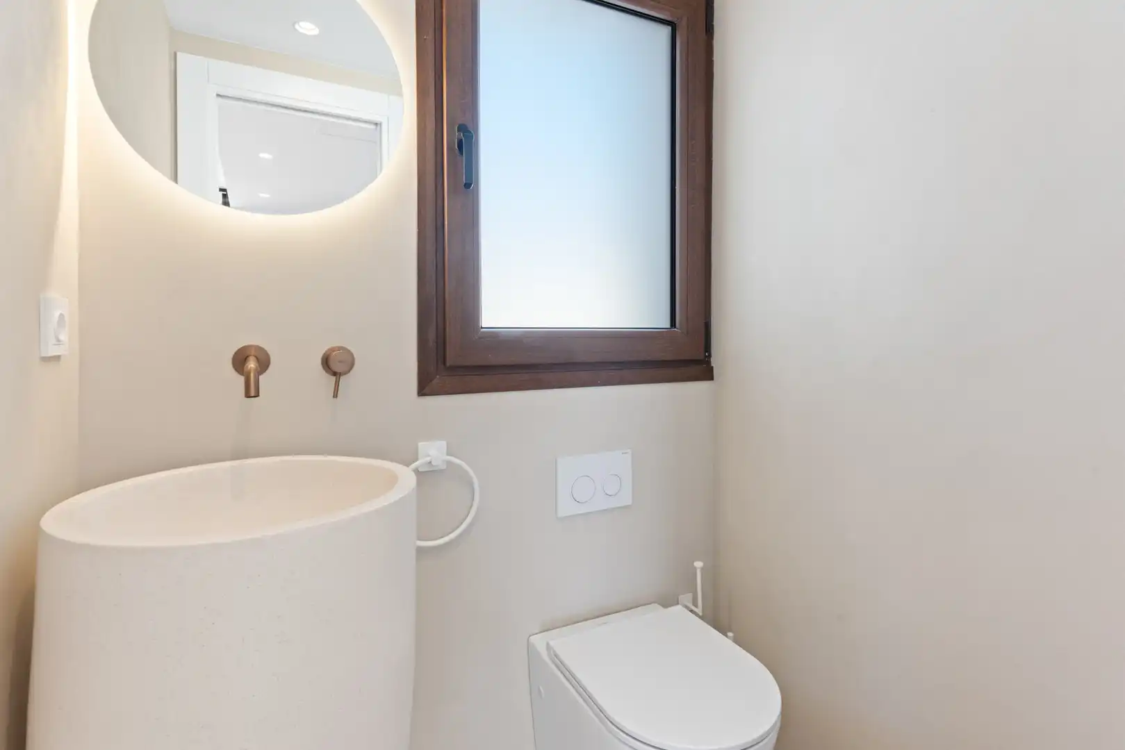 Baño de Ático en venta en Manilva con Aire acondicionado, Terraza y Piscina