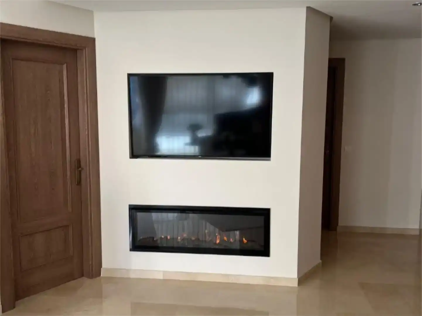 Sala d'estar de Apartament en venda en Benalmádena amb Aire condicionat, Piscina i Balcó