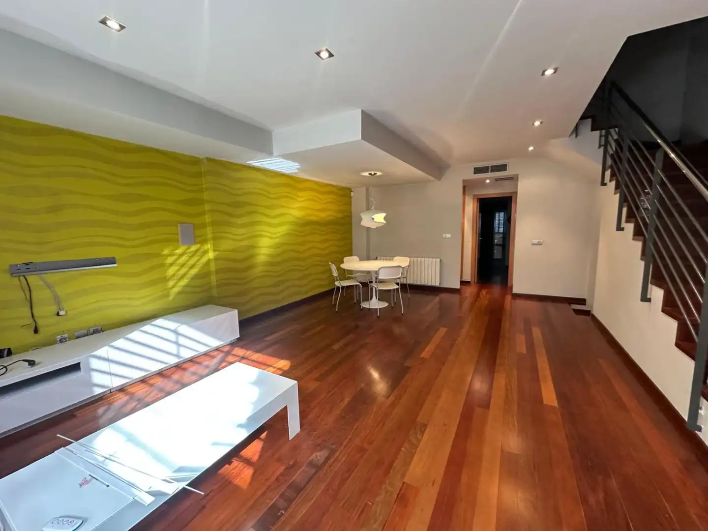 Sala de estar de Casa adosada de alquiler en Almazora / Almassora con Aire acondicionado, Calefacción y Parquet