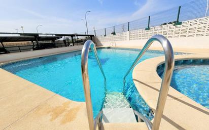 Piscina de Apartament en venda en Gandia amb Aire condicionat i Terrassa