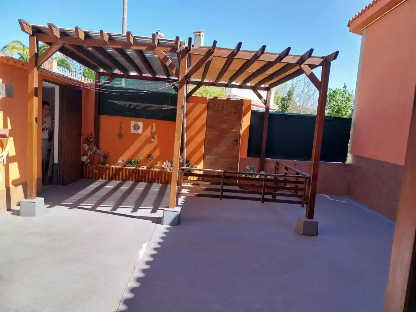 Terrasse von Haus oder Chalet zur Miete in Miño mit Privatgarten, Abstellraum und Möbliert
