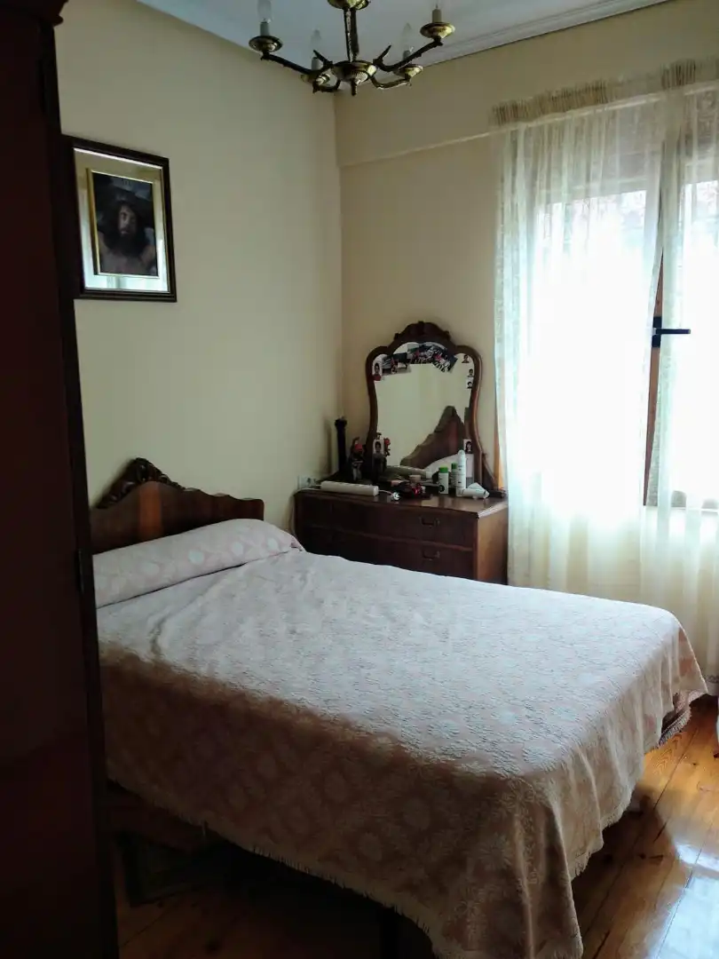 Bedroom of Flat for sale in Pradoluengo  with Heating, Terrace and Storage room