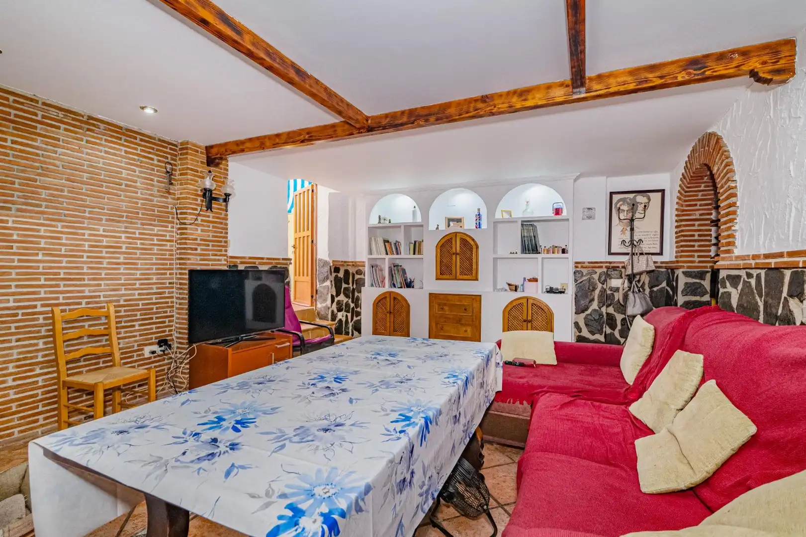 Casa adosada en venda en Las Gabias amb Aire condicionat, Terrassa i Moblat