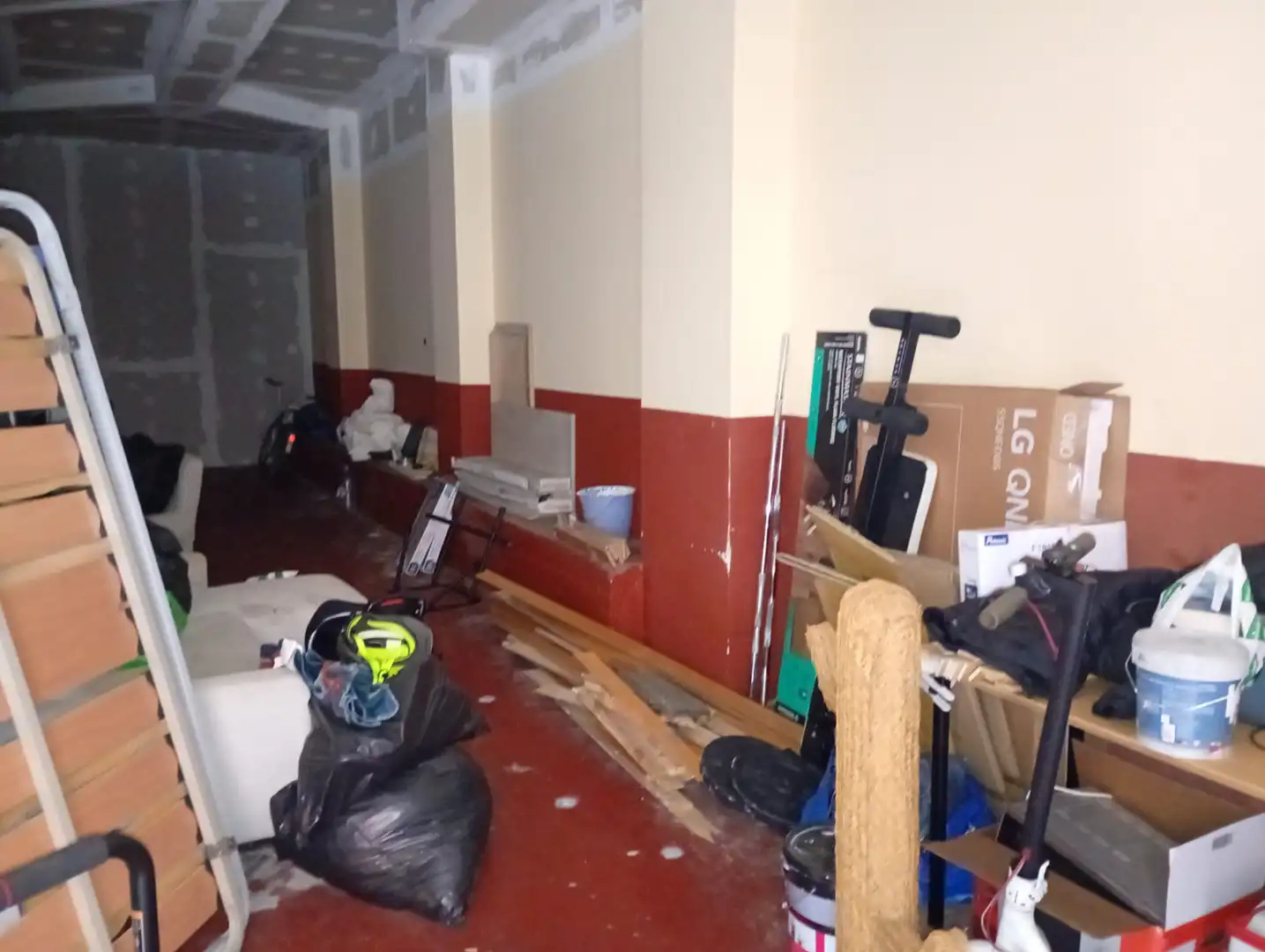 Business premises for sale in Calle Infiesto 4, imagen 5