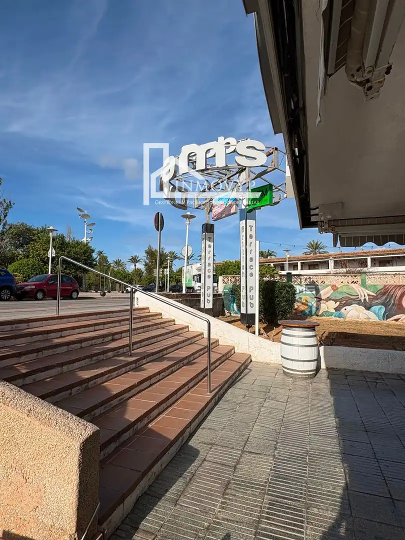 Außenansicht von Geschaftsraum zum Verkauf in Calvià mit Terrasse und Möbliert