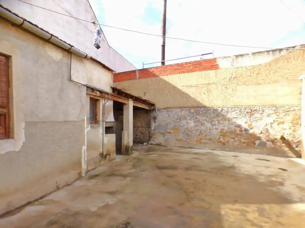Finca rústica en venda en Granja de Rocamora amb Jardí privat, Terrassa i Traster