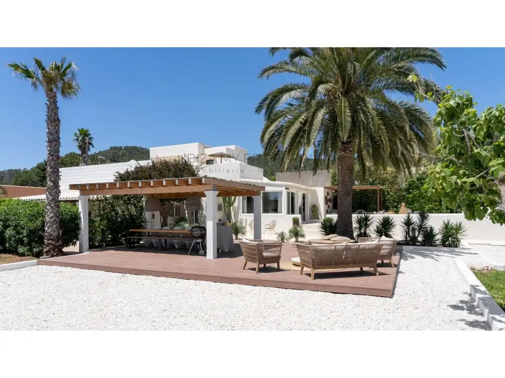 Terrassa de Casa o xalet en venda en Sant Jordi de Ses Salines - Sant Francesc 