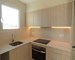 Kitchen of Flat to rent in  Barcelona Capital  with Parquet flooring, Oven and Balcony