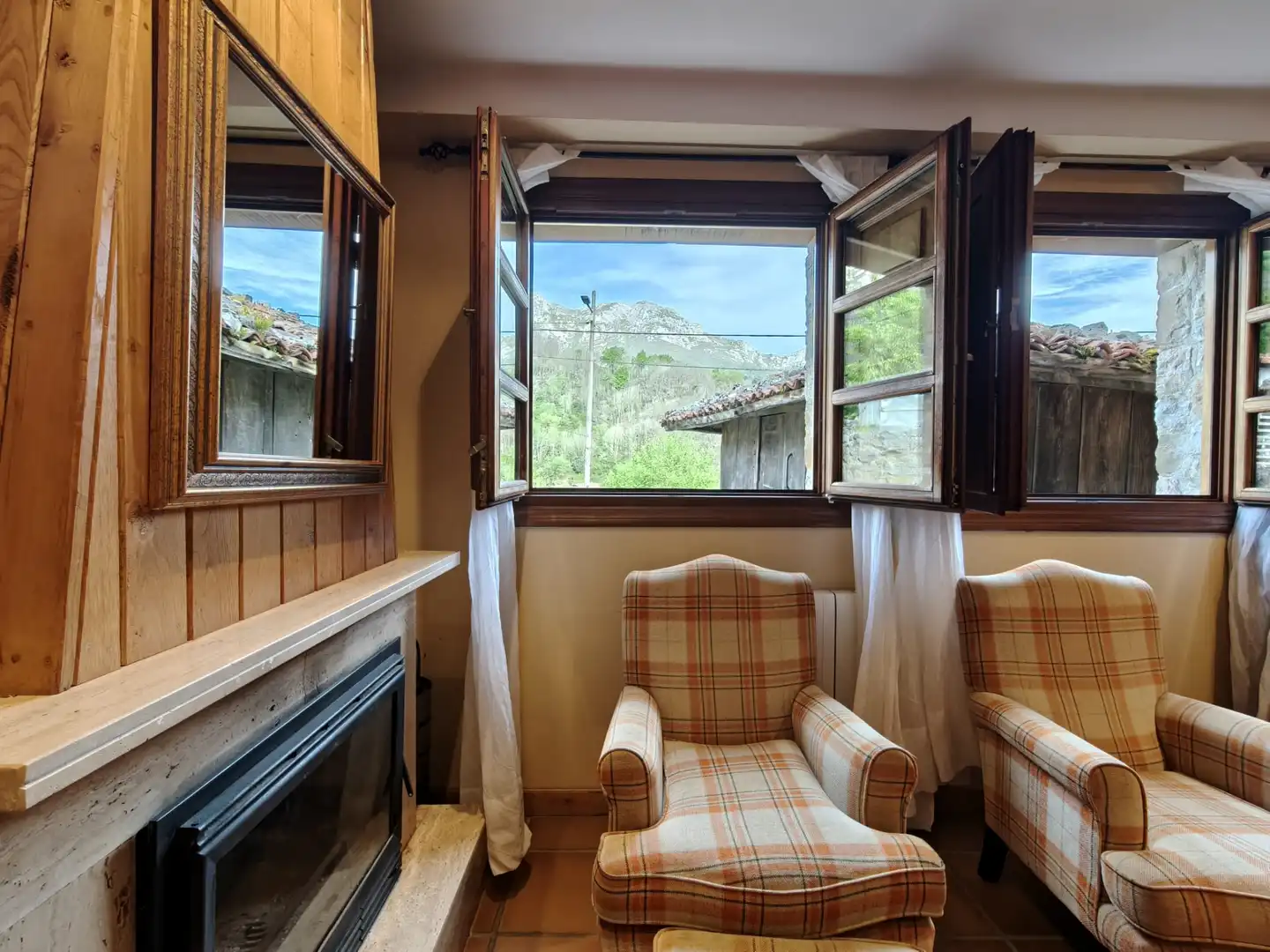 Casa con terraza en venta en Quirós, imagen 6